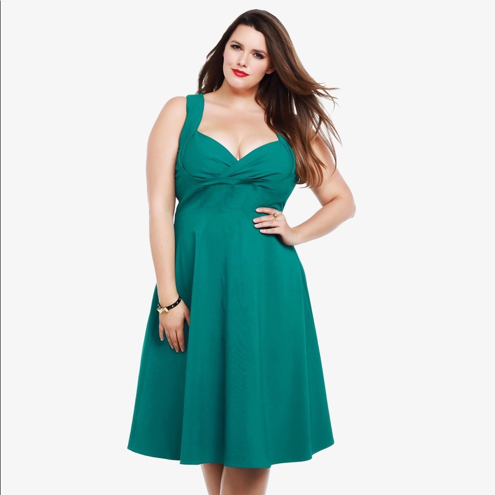 NWT Torrid Green Retro Dress Size 28